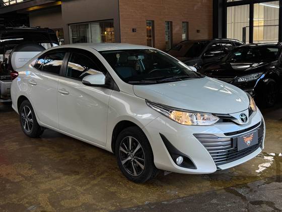 TOYOTA YARIS 1.5 16V FLEX SEDAN XS MULTIDRIVE